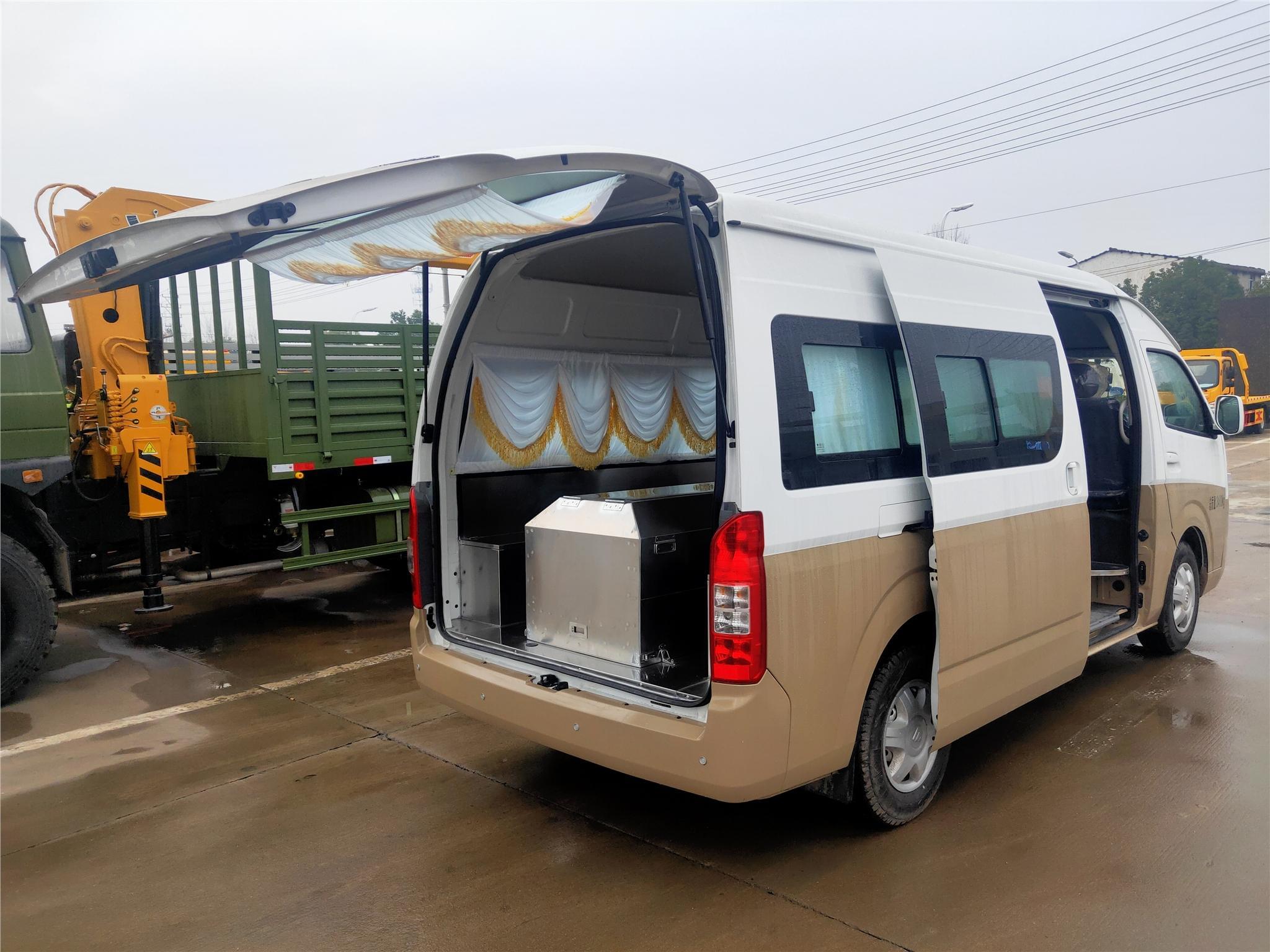 察隅县专业服务，让异地死亡遗体运输不再艰难